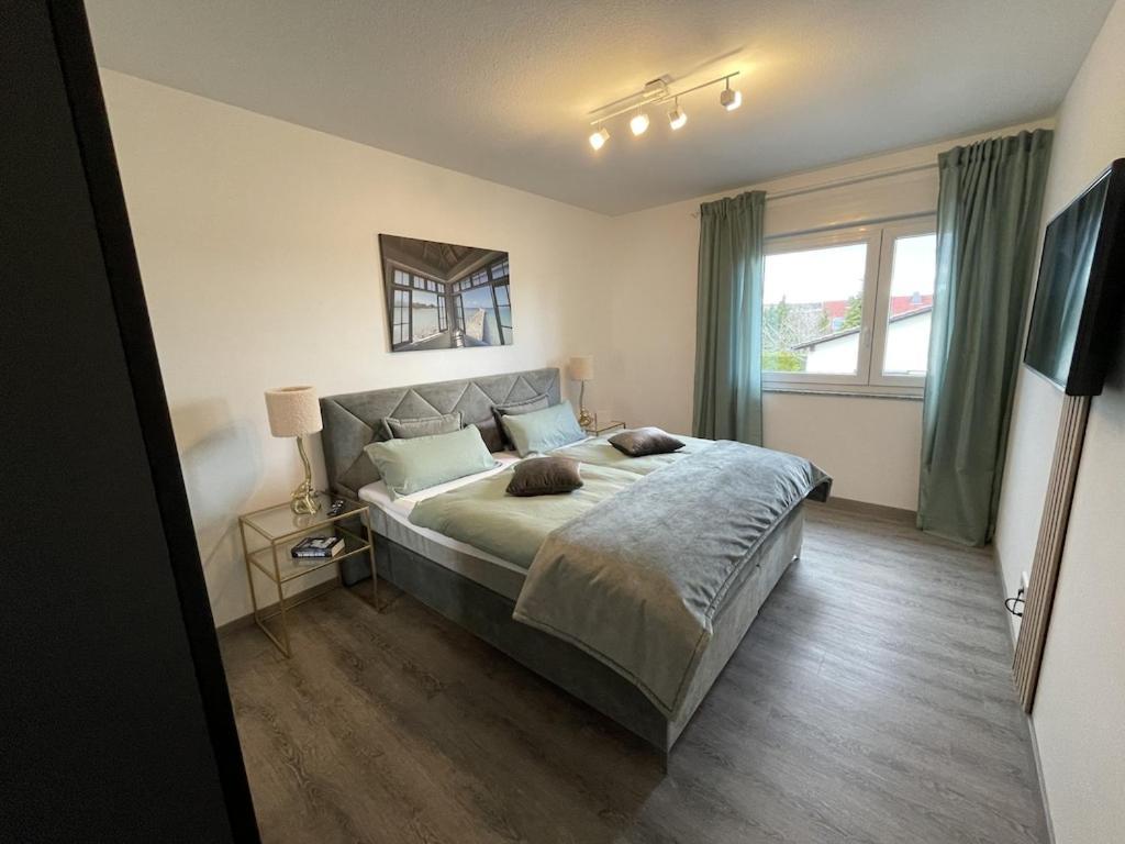 Exklusive Wohnung Zentral Mit Grossem Balkon Losheim Exteriör bild