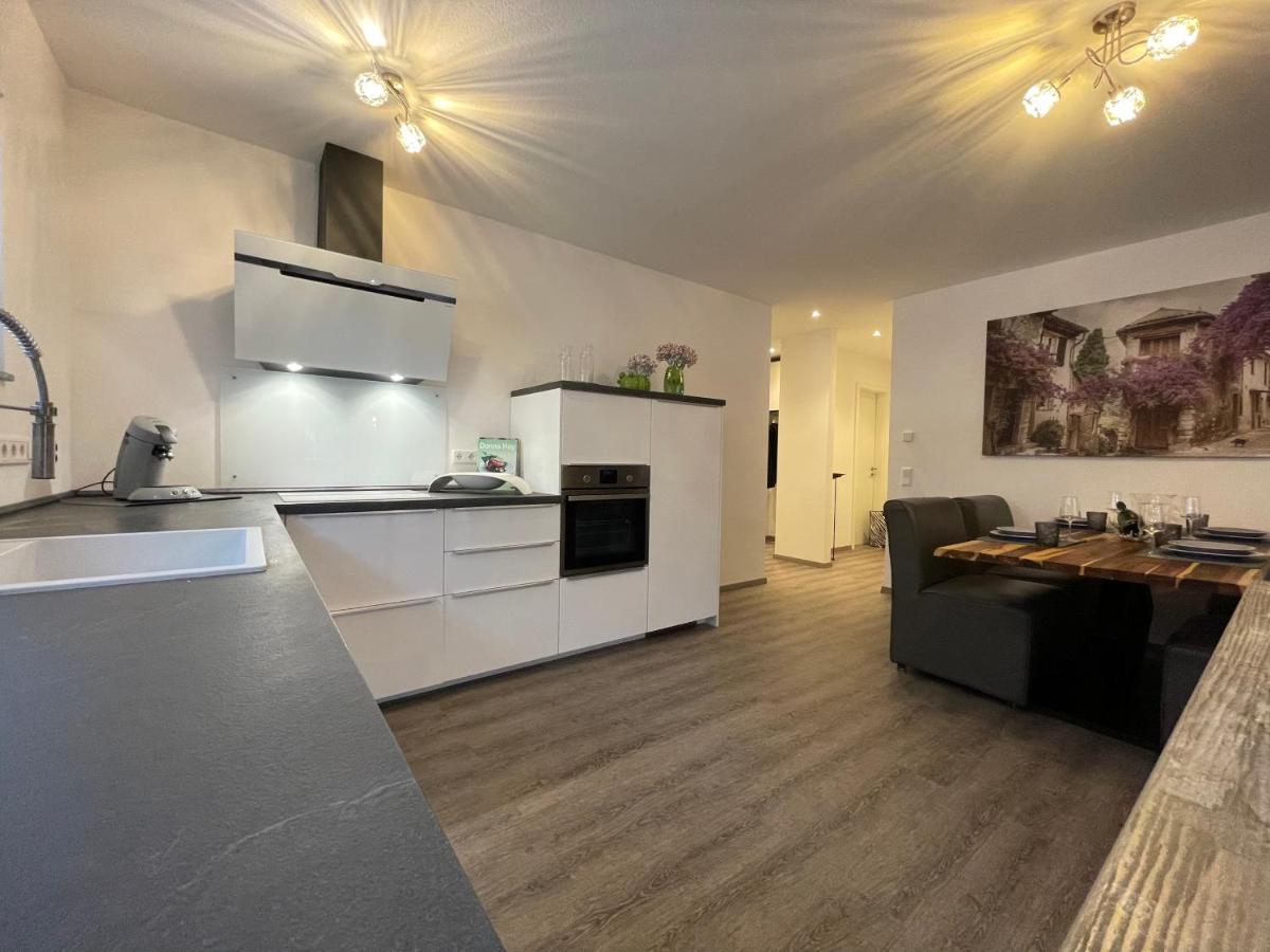Exklusive Wohnung Zentral Mit Grossem Balkon Losheim Exteriör bild